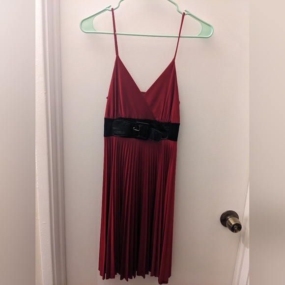 Soprano Dresses & Skirts - Soprano red belted dress